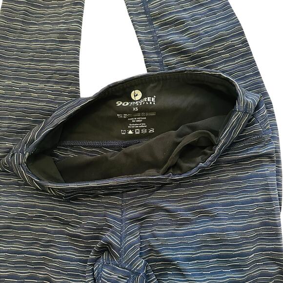90 degree by reflex Workout Capri leggings sz xs - Picture 5 of 6